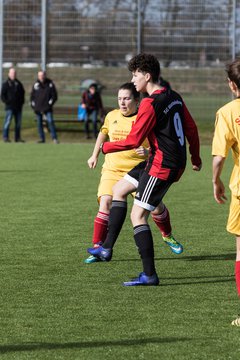 Bild 19 - B-Juniorinnen SG Weststeinburg/Bei - SV Fisia 03 : Ergebnis: 1:2